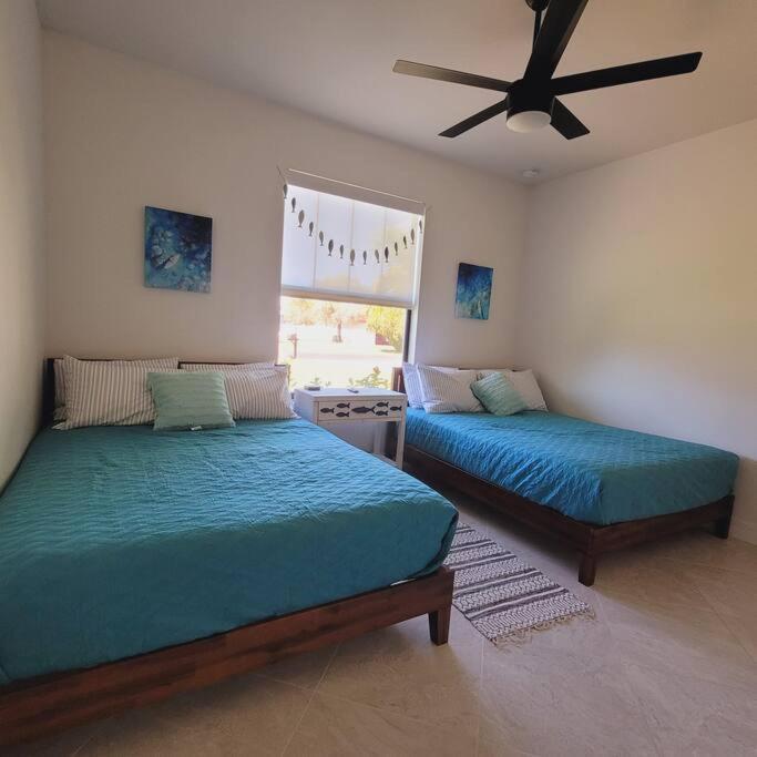 Blue Door Retreat - Luxury Pool Home - Sleeps 8 Cape Coral Kültér fotó